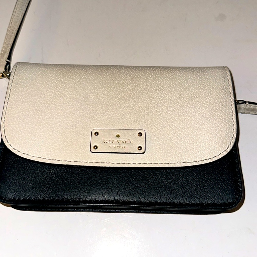 kate spade Black and White Leather Crossbody Wallet